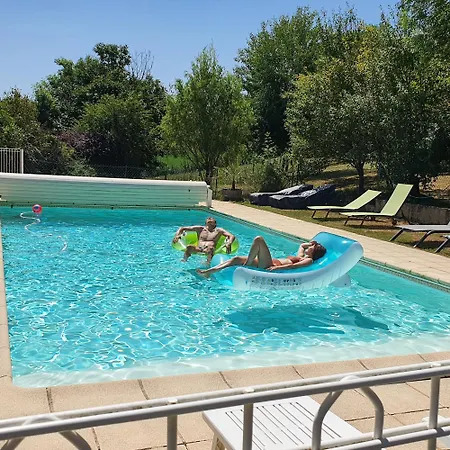 別荘 De 9 Personnes Avec Piscine *