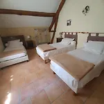 Nyaraló De 9 Personnes Avec Piscine Salviac