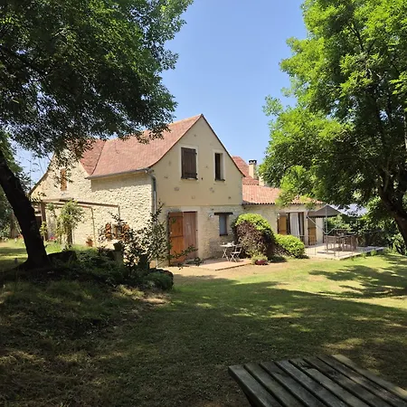 De 9 Personnes Avec Piscine Salviac