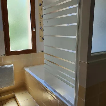 Holiday home De 9 Personnes Avec Piscine