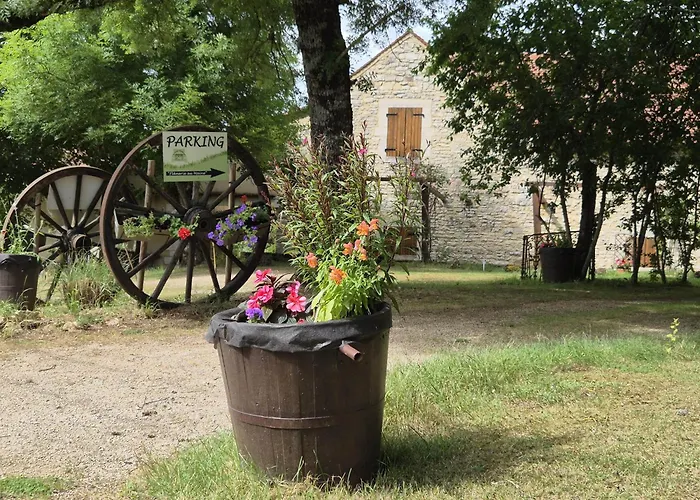 De 9 Personnes Avec Piscine